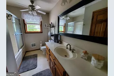 3177 Calhoun Falls Highway, Elberton, GA 30635 - Photo 45