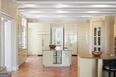 318 W 46th Street, Sea Island, GA 31561 - Photo 15