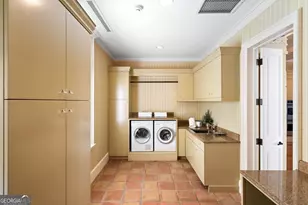 318 W 46th St, Sea Island, GA 31561 - Photo 49