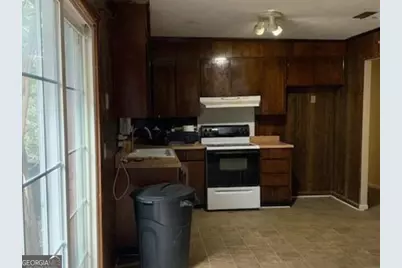 113 Briarwood Drive, Warner Robins, GA 31093 - Photo 5