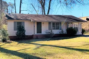 208 Laurel Ln, Lagrange, GA 30241 - Photo 1