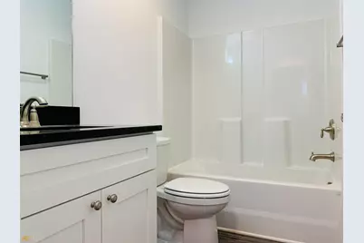 105 Oak Street, Lagrange, GA 30240 - Photo 11