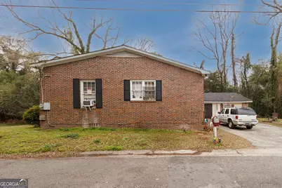 1174 Davis Street E, Macon, GA 31211 - Photo 3