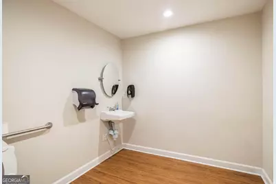 2002 Elberta Road, Warner Robins, GA 31093 - Photo 15