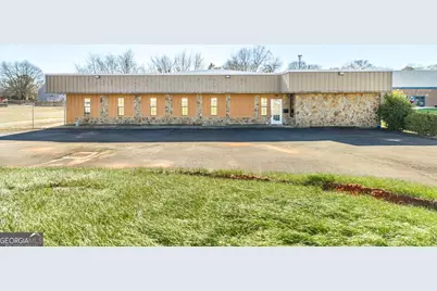 2002 Elberta Road, Warner Robins, GA 31093 - Photo 1