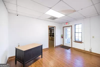 2002 Elberta Road, Warner Robins, GA 31093 - Photo 7