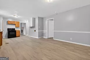 1154 Davis Cir, Macon, GA 31211 - Photo 11