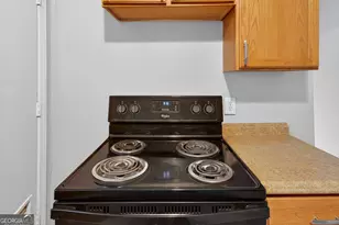 1154 Davis Cir, Macon, GA 31211 - Photo 9