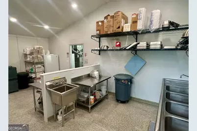 1101 Washington Highway, Union Point, GA 30669 - Photo 13