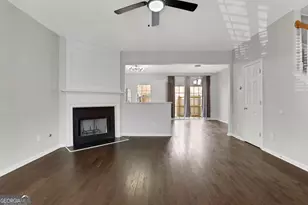 2732 Ashleigh Ln, Alpharetta, GA 30004 - Photo 3