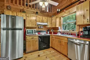 135 Tomahawk Trail, Blue Ridge, GA 30513 - Photo 31