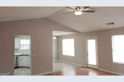 630 Red Fox Lane, Auburn, GA 30011 - Photo 5