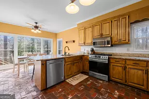 205 Wyngate Cir, Fayetteville, GA 30215 - Photo 13