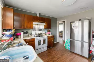 151 N Church St, Buford, GA 30518 - Photo 11