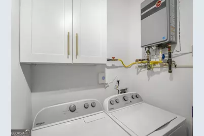 1447 Bryan Avenue, East Point, GA 30344 - Photo 39