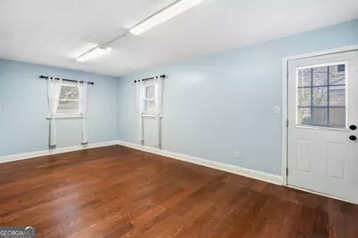1918 Valley Ridge Drive SW, Atlanta, GA 30331 - Photo 53