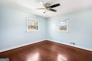1918 Valley Ridge Dr SW, Atlanta, GA 30331 - Photo 33