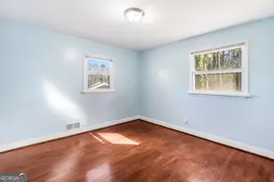 1918 Valley Ridge Dr SW, Atlanta, GA 30331 - Photo 47