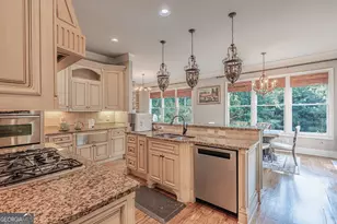 5566 Aviemore Ct, Suwanee, GA 30024 - Photo 7