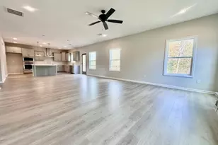 30 Shadybrook Path, Newnan, GA 30263 - Photo 9