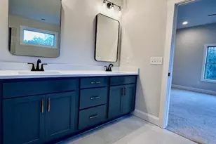 213 Perkins Place Dr, Hogansville, GA 30230 - Photo 15