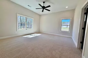 213 Perkins Place Dr, Hogansville, GA 30230 - Photo 11
