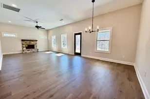 213 Perkins Place Dr, Hogansville, GA 30230 - Photo 5