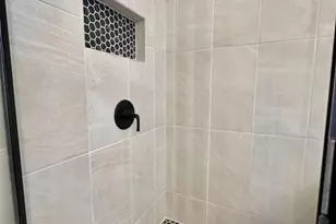 210 Perkins Place Dr, Hogansville, GA 30230 - Photo 9