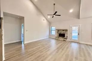 210 Perkins Place Dr, Hogansville, GA 30230 - Photo 5