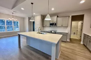 217 Perkins Place Dr, Hogansville, GA 30230 - Photo 5