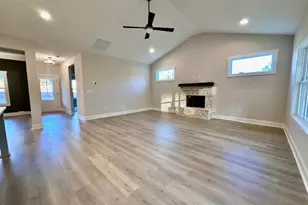 217 Perkins Place Dr, Hogansville, GA 30230 - Photo 11