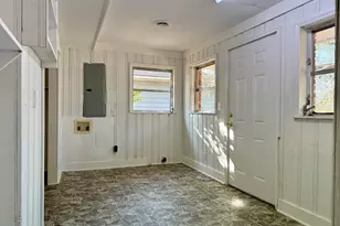 609 Hillcrest Dr, Thomson, GA 30824 - Photo 9