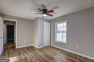 201 Dundee Lake Rd, Griffin, GA 30223 - Photo 37