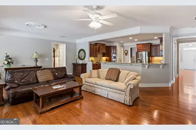 220 Begonia Court, Griffin, GA 30223 - Photo 15