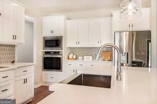 196 Beavers Rd, Grantville, GA 30220 - Photo 13