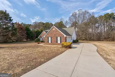 1071 Vanessa Avenue, Bogart, GA 30622 - Photo 3