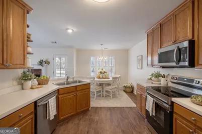 1071 Vanessa Avenue, Bogart, GA 30622 - Photo 9