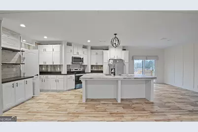 735 Hires Road, Jesup, GA 31545 - Photo 5