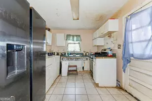 2848 Gresham Rd S E, Atlanta, GA 30316 - Photo 5