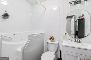 1677 Ridgeview Dr NW, Conyers, GA 30012 - Photo 13