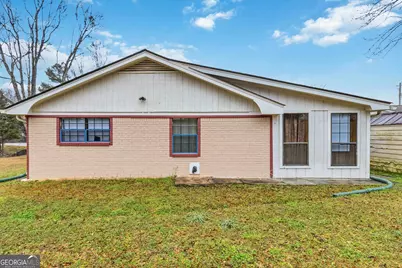 1677 Ridgeview Drive NW, Conyers, GA 30012 - Photo 19