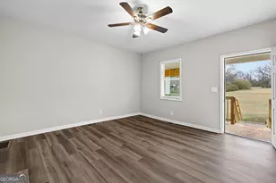 21 Shepard St, Grantville, GA 30220 - Photo 5