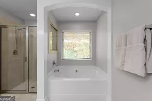 4142 Woodland Park Dr, Atlanta, GA 30331 - Photo 19