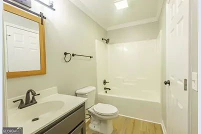 907 E Moore St, Valdosta, GA 31602 - Photo 17