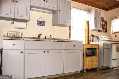 242 Katy Lake Road, Jackson, GA 30233 - Photo 11