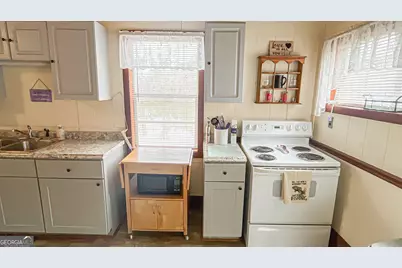 242 Katy Lake Road, Jackson, GA 30233 - Photo 23