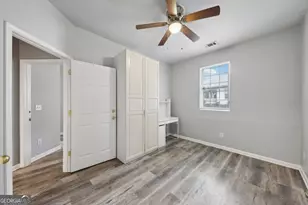 879 Parsons St SW, Atlanta, GA 30314 - Photo 13