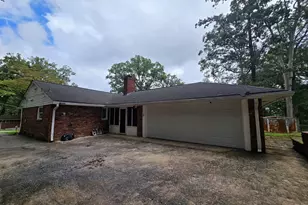 2110 La Vista Cir, Hapeville, GA 30354 - Photo 9