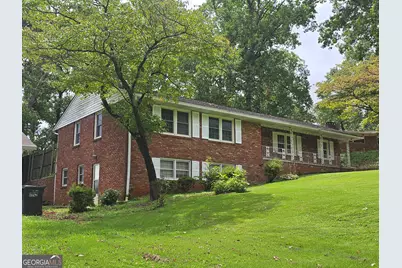 2110 Lavista Circle, Hapeville, GA 30354 - Photo 13