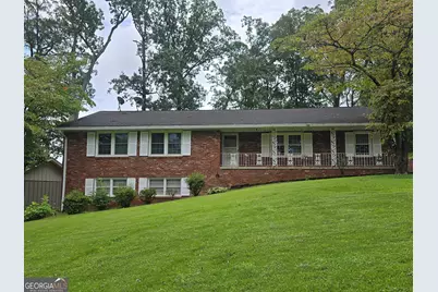 2110 Lavista Circle, Hapeville, GA 30354 - Photo 3